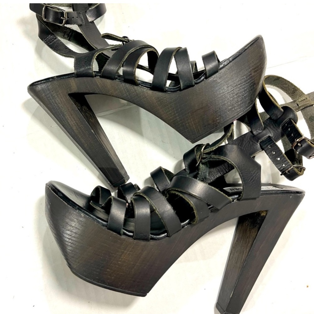 STEVE MADDEN MADE IN ITALY ODETTA LEATHER HEEL